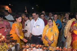 भगवान श्री परशुराम जी की 1100 दीपों से महाआरती 