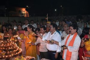 भगवान श्री परशुराम जी की 1100 दीपों से महाआरती 